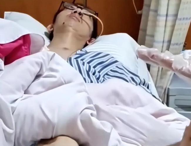 长期熬夜脑干出血男子无法完全康复
