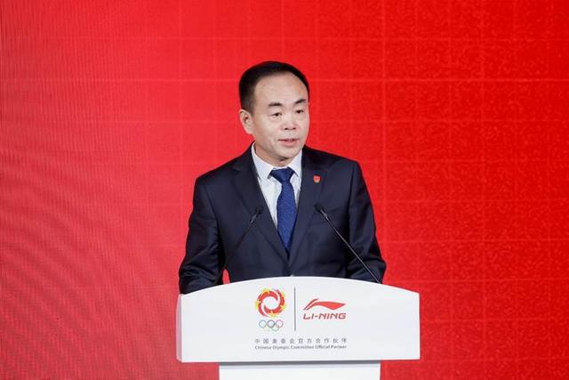 李宁品牌与中国奥委会正式签约，成为2025-2028年中国奥委会体育服装合作伙伴