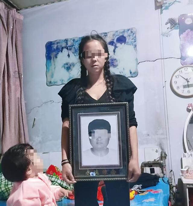 男子乘橡皮艇出海偷渔网“赚外快”，遭非法捕鱼快艇冲撞致死：是过失犯罪，还是故意杀人？